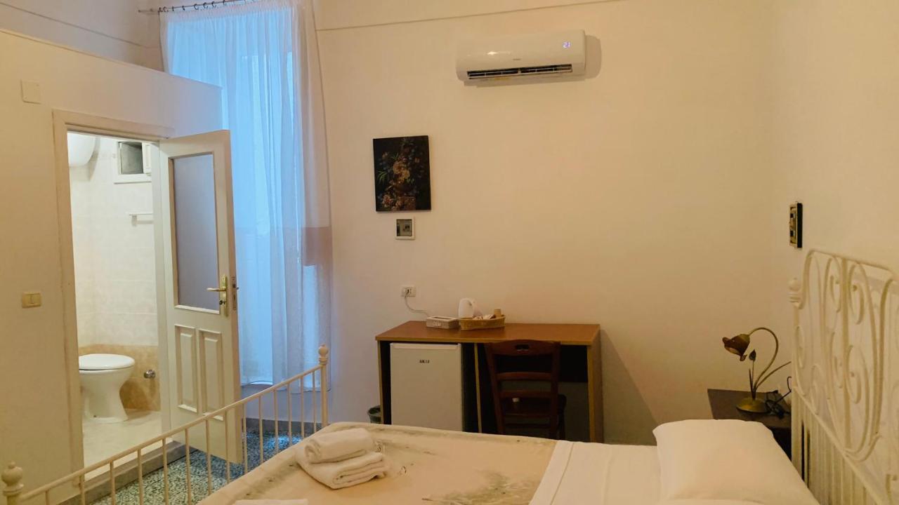 Colombo Apartment E Room Vieste Buitenkant foto